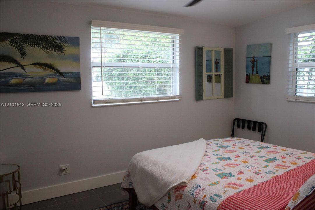 En Venta: $550,000 (3 camas, 1 baños, 999 Pies cuadrados)
