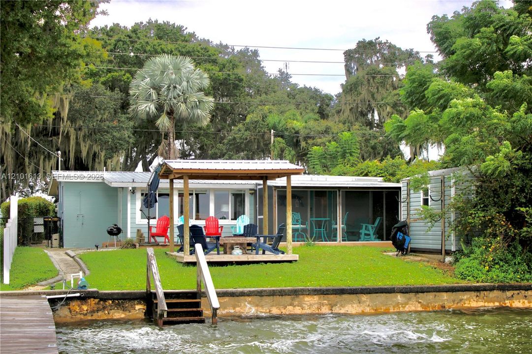 En Venta: $550,000 (3 camas, 1 baños, 999 Pies cuadrados)