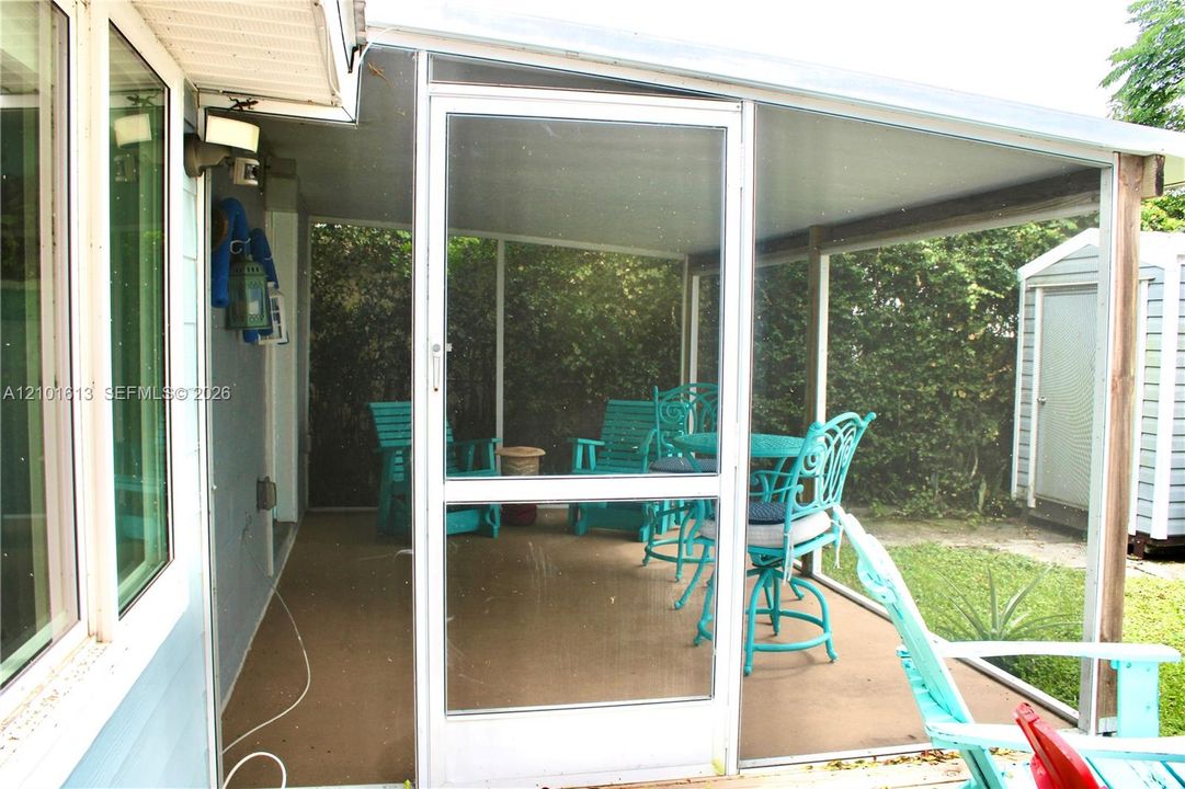 En Venta: $550,000 (3 camas, 1 baños, 999 Pies cuadrados)