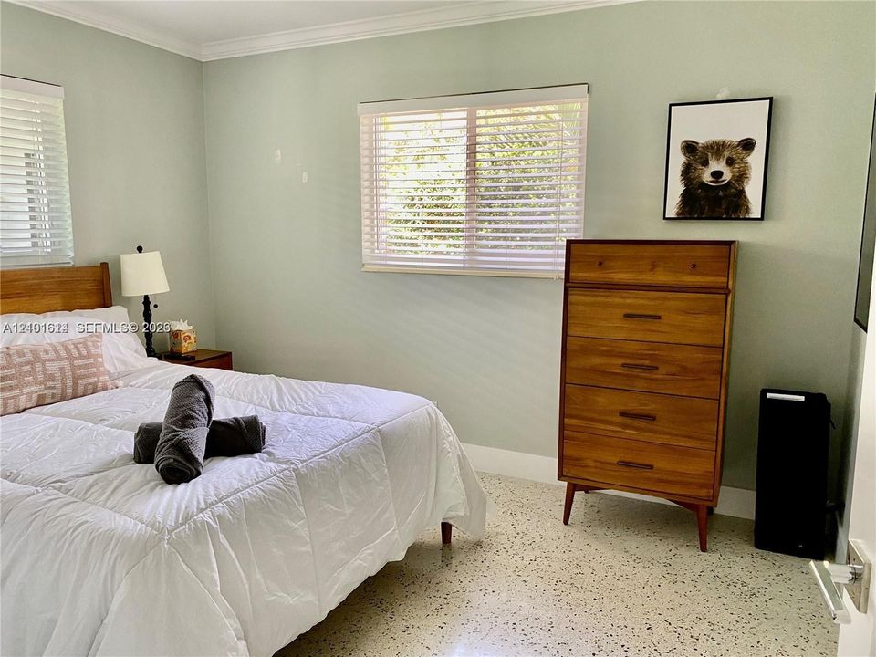 For Rent: $8,500 (3 beds, 2 baths, 1657 Square Feet)