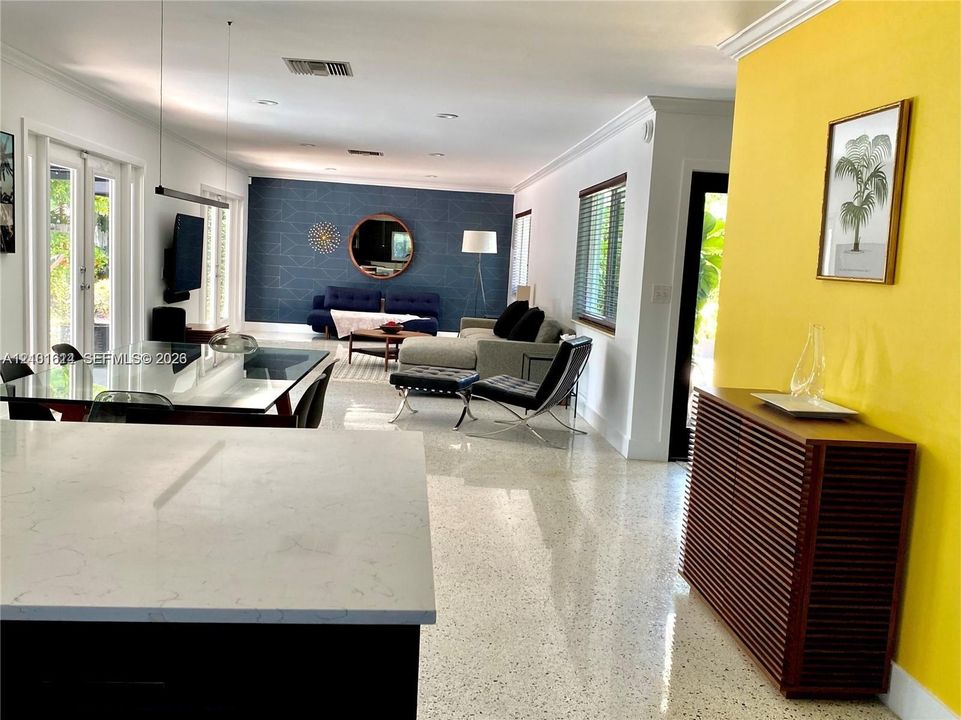 For Rent: $8,500 (3 beds, 2 baths, 1657 Square Feet)