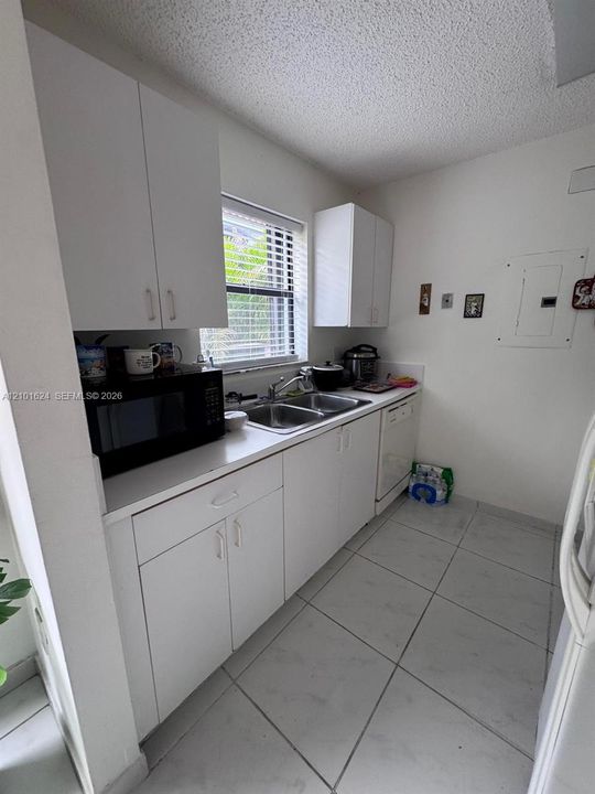 В аренду: $1,850 (1 спален, 1 ванн, 605 Квадратных фут)