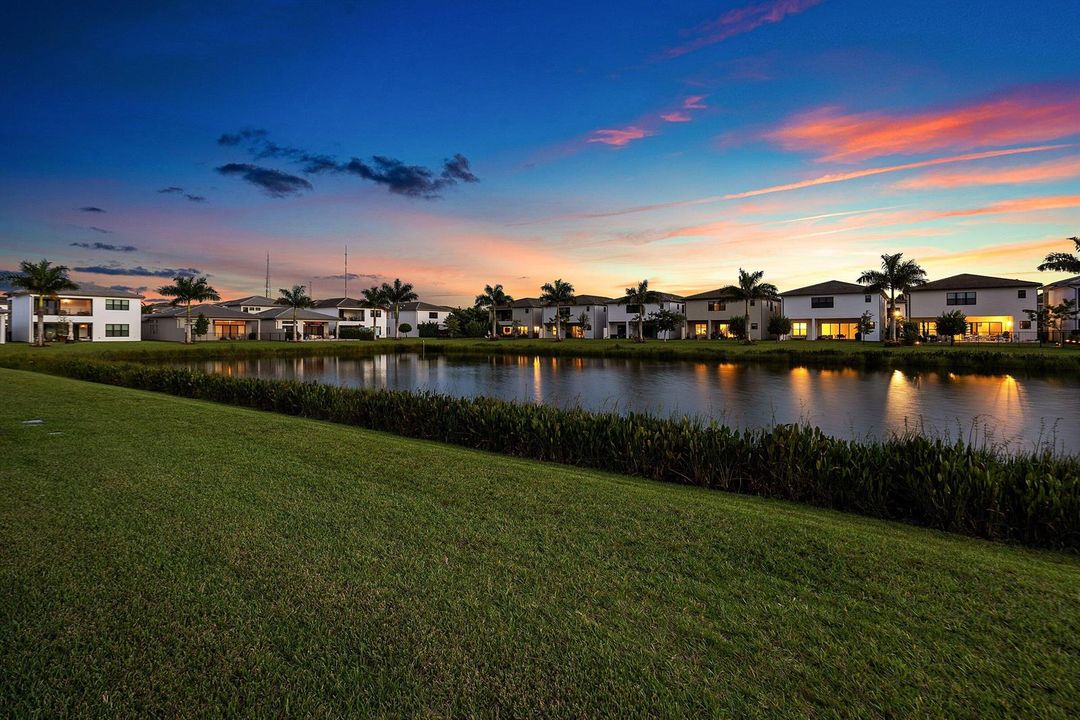 062-8556CrystalDownsAvenue-BocaRaton-FL-