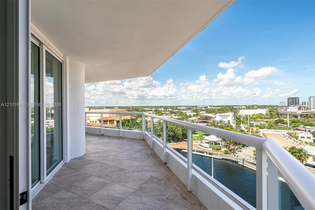 For Rent: $4,100 (2 beds, 2 baths, 1236 Square Feet)