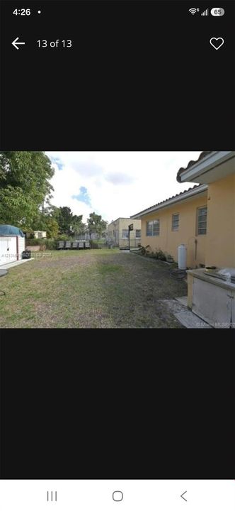 En Venta: $899,000 (4 camas, 2 baños, 920 Pies cuadrados)