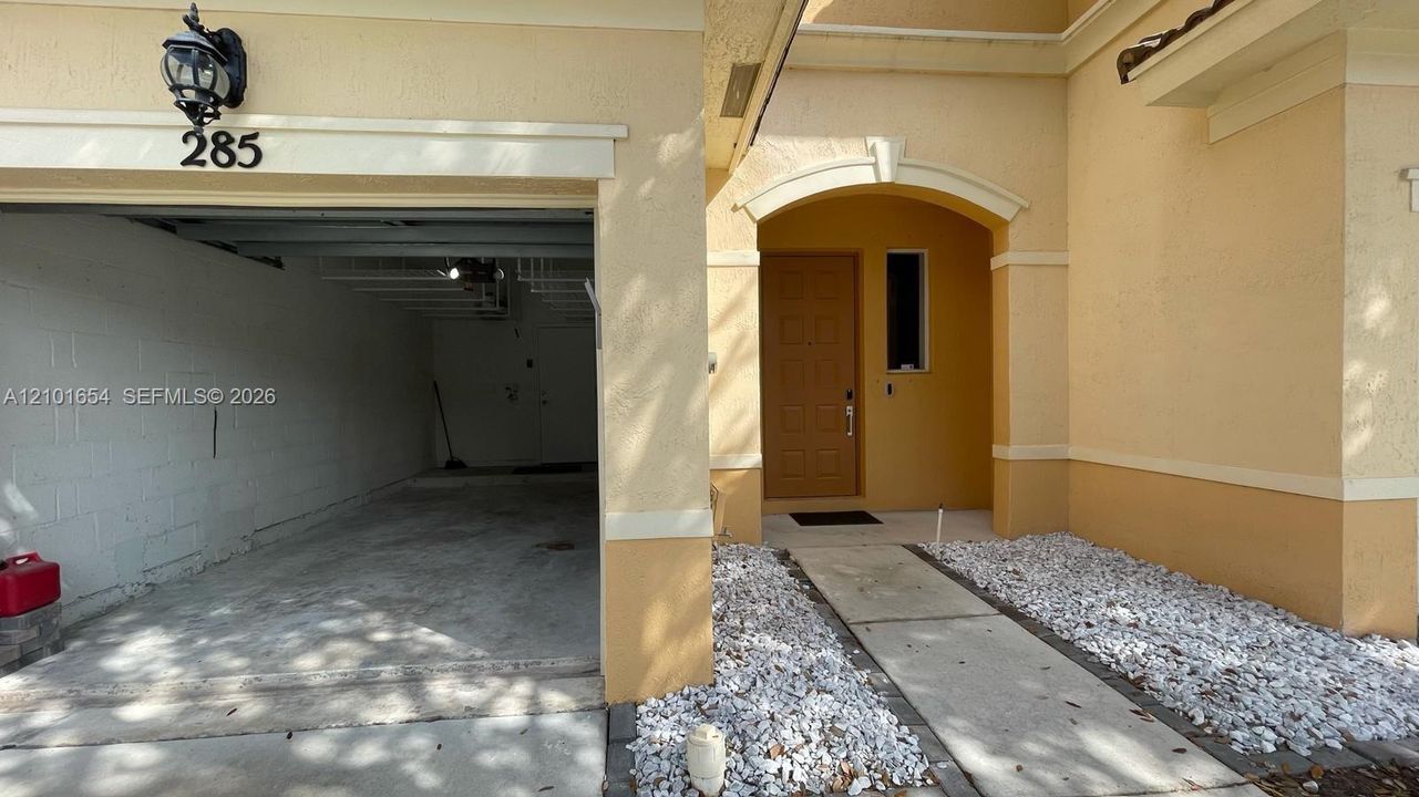 В аренду: $2,800 (2 спален, 2 ванн, 1448 Квадратных фут)