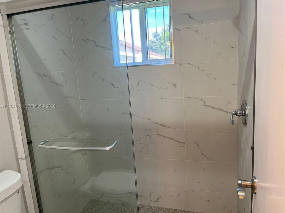 В аренду: $3,850 (3 спален, 2 ванн, 1542 Квадратных фут)