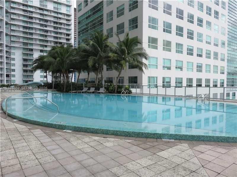 For Sale: $395,000 (0 beds, 1 baths, 451 Square Feet)