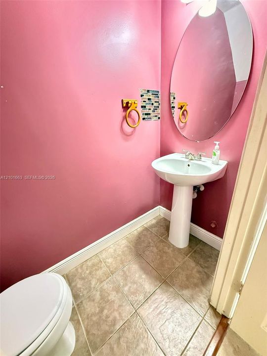 В аренду: $2,700 (2 спален, 2 ванн, 1110 Квадратных фут)