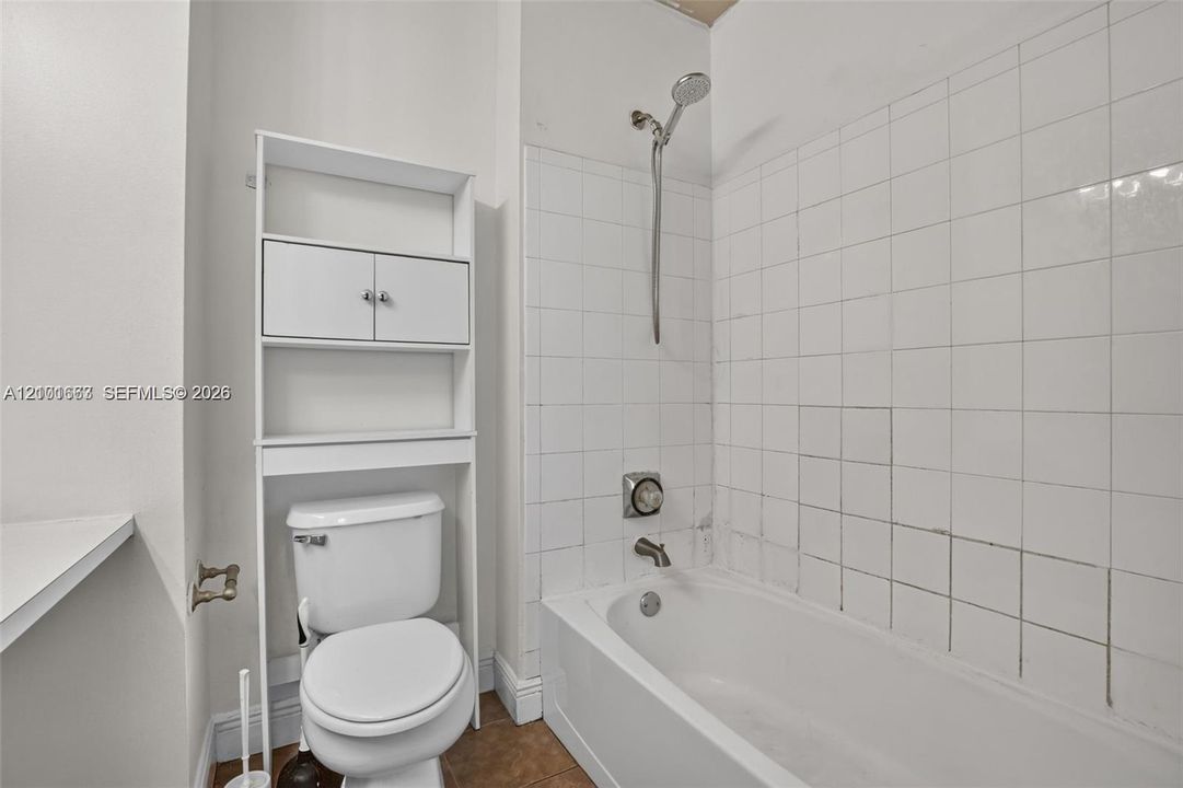 В аренду: $2,700 (2 спален, 2 ванн, 1110 Квадратных фут)