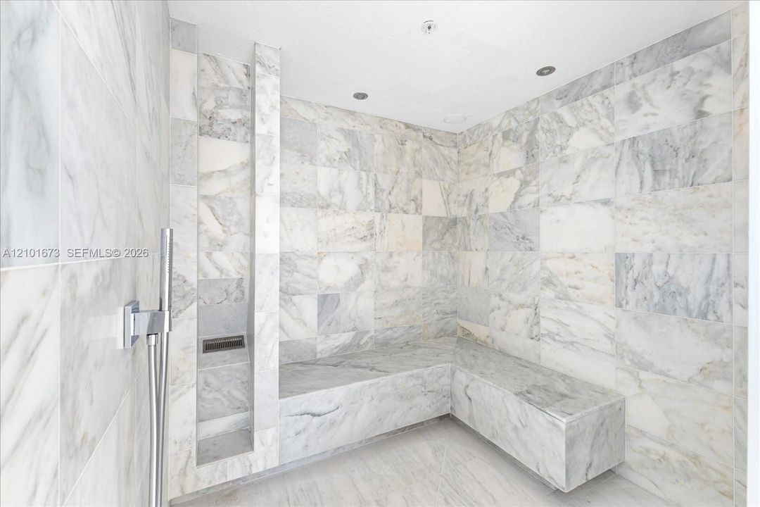 For Rent: $8,800 (2 beds, 2 baths, 1105 Square Feet)