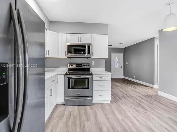 For Rent: $950 (1 beds, 1 baths, 775 Square Feet)
