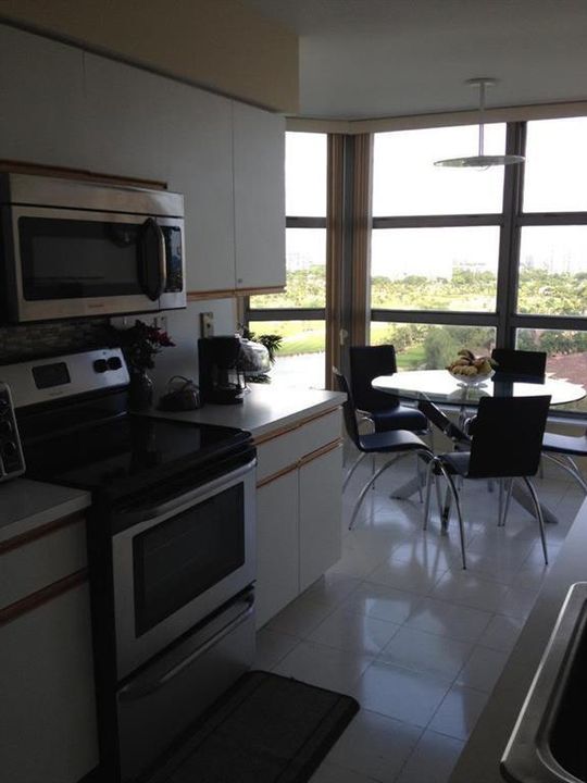 KITCHEN 1