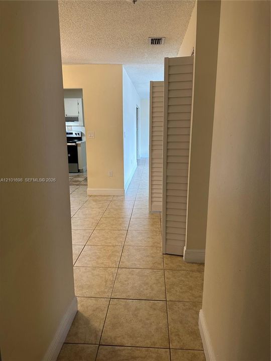 En Renta: $3,650 (4 camas, 2 baños, 1492 Pies cuadrados)