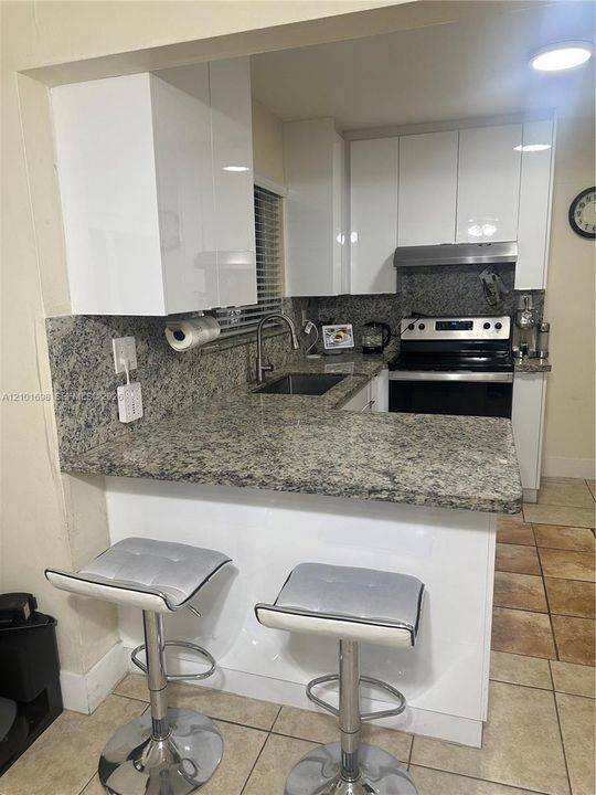 En Renta: $3,650 (4 camas, 2 baños, 1492 Pies cuadrados)