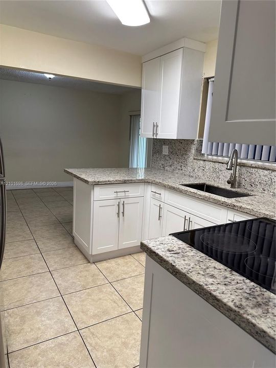 En Renta: $3,650 (4 camas, 2 baños, 1492 Pies cuadrados)