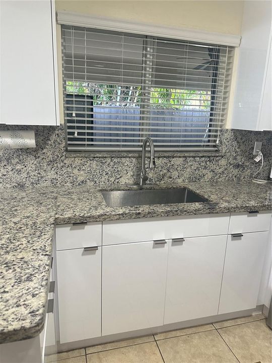 En Renta: $3,650 (4 camas, 2 baños, 1492 Pies cuadrados)