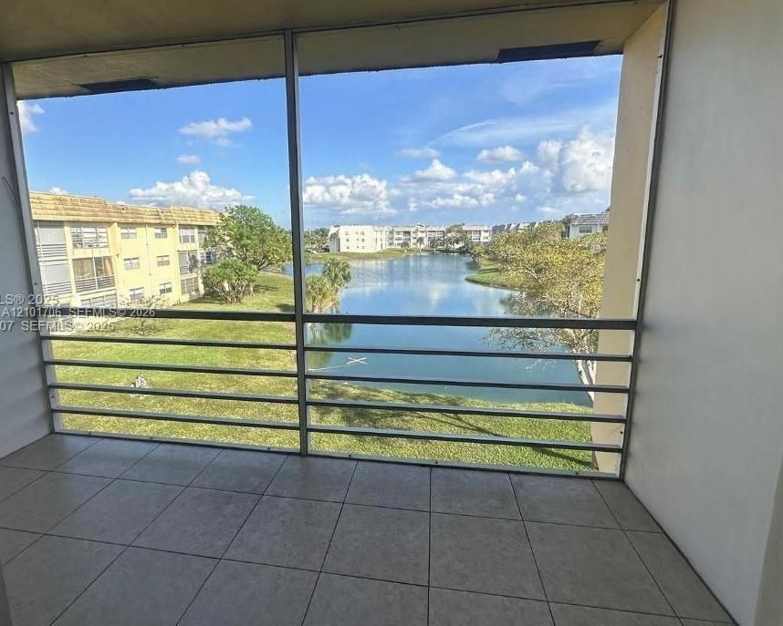 En Venta: $129,900 (2 camas, 2 baños, 850 Pies cuadrados)