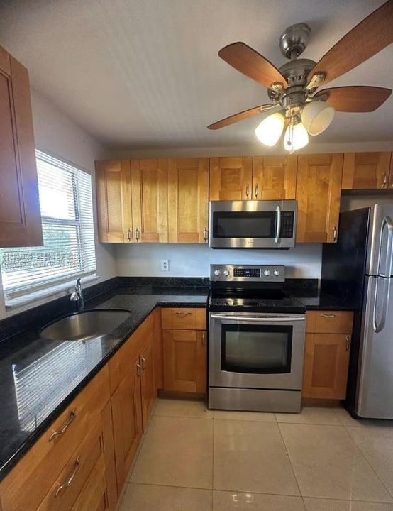 En Venta: $129,900 (2 camas, 2 baños, 850 Pies cuadrados)