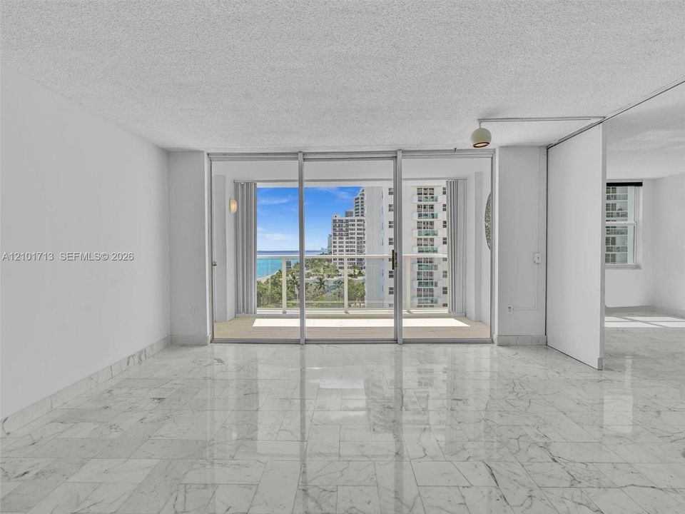 For Sale: $650,000 (2 beds, 2 baths, 1360 Square Feet)