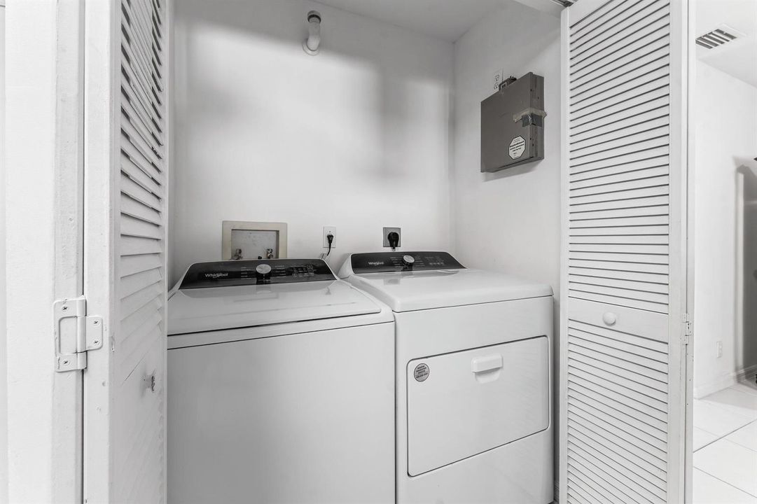 011-114WoodenMillTerrace-Jupiter-FL-3345