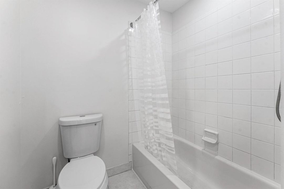 027-114WoodenMillTerrace-Jupiter-FL-3345