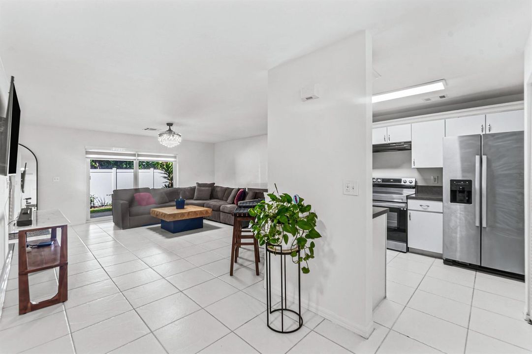 014-114WoodenMillTerrace-Jupiter-FL-3345