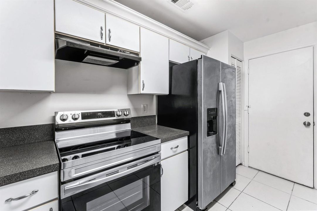 009-114WoodenMillTerrace-Jupiter-FL-3345