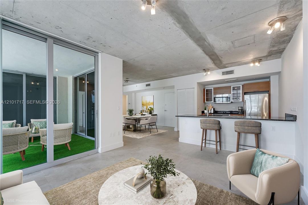 Virtual Staging