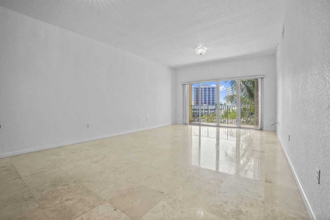 11 Living room 01