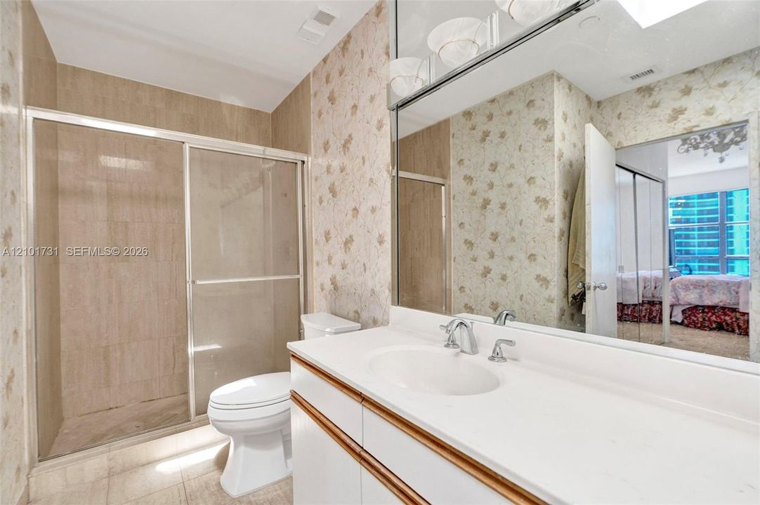 En Venta: $439,000 (2 camas, 2 baños, 1091 Pies cuadrados)