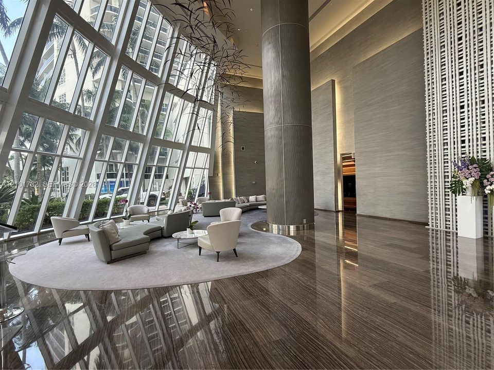 В аренду: $9,800 (3 спален, 3 ванн, 1733 Квадратных фут)