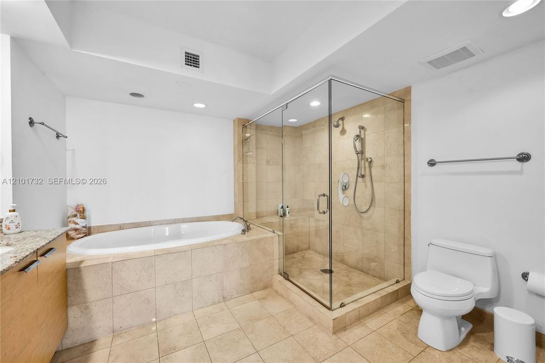 В аренду: $9,800 (3 спален, 3 ванн, 1733 Квадратных фут)
