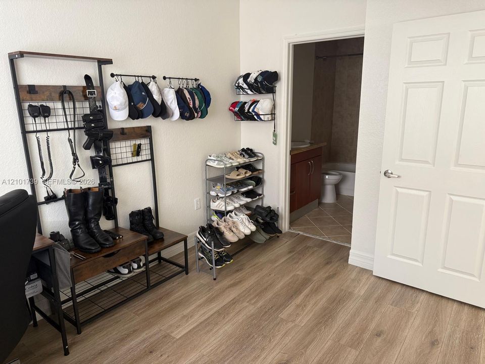En Renta: $2,399 (2 camas, 2 baños, 1150 Pies cuadrados)