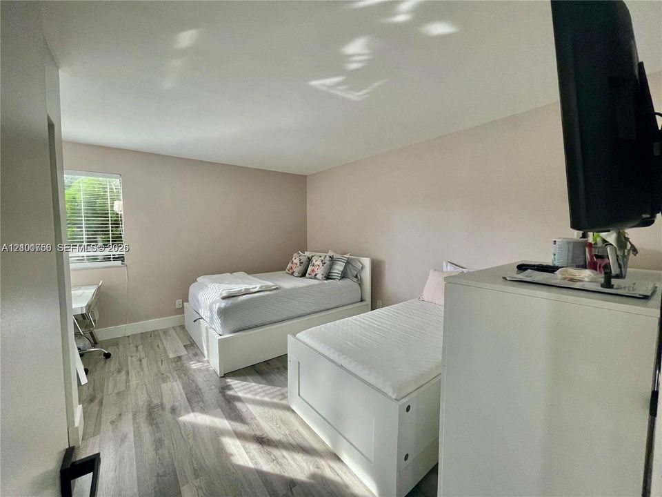 В аренду: $2,550 (2 спален, 2 ванн, 1122 Квадратных фут)