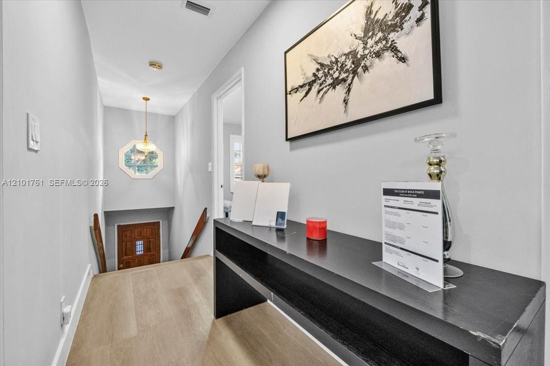 En Venta: $544,900 (3 camas, 2 baños, 1572 Pies cuadrados)