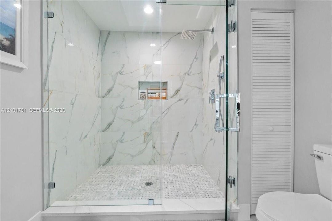 En Venta: $544,900 (3 camas, 2 baños, 1572 Pies cuadrados)