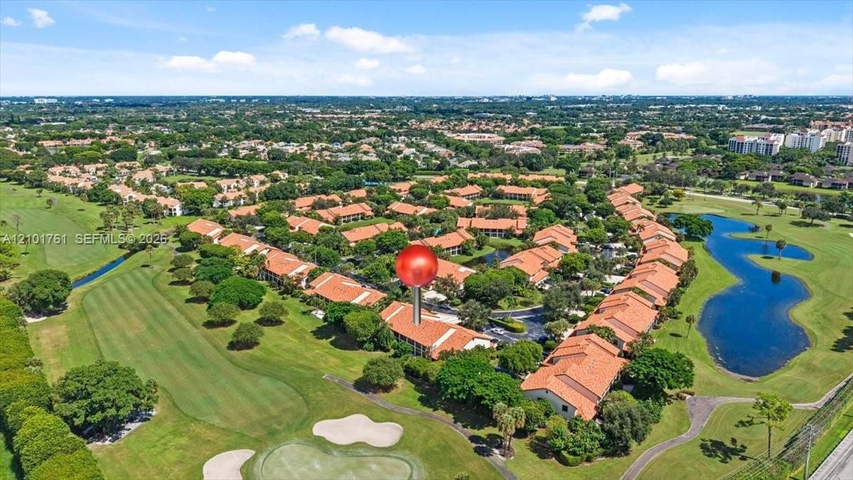 En Venta: $544,900 (3 camas, 2 baños, 1572 Pies cuadrados)