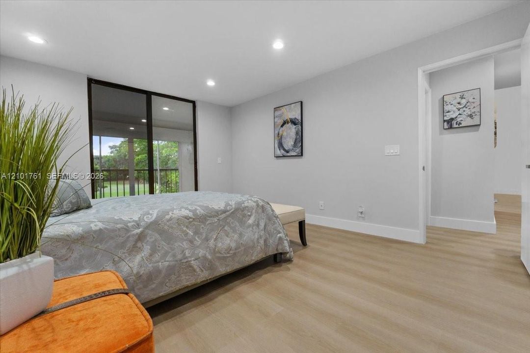 En Venta: $544,900 (3 camas, 2 baños, 1572 Pies cuadrados)