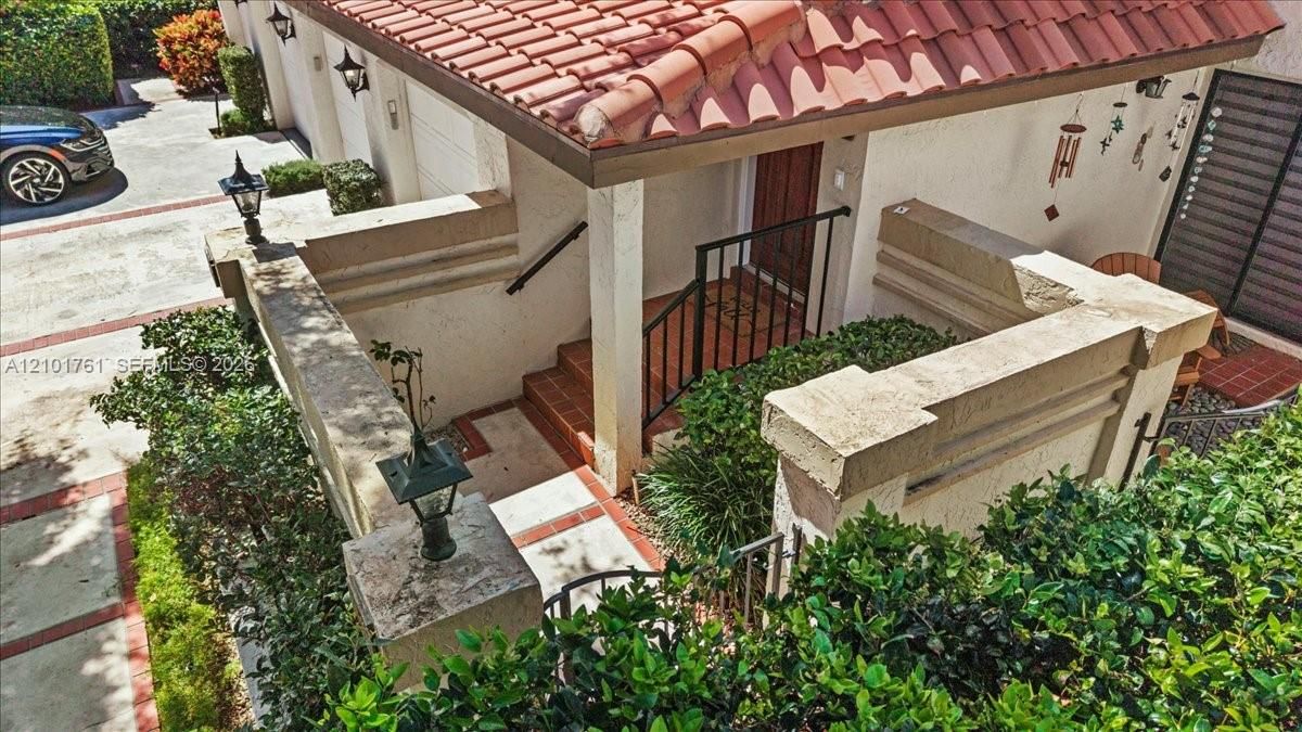 En Venta: $544,900 (3 camas, 2 baños, 1572 Pies cuadrados)