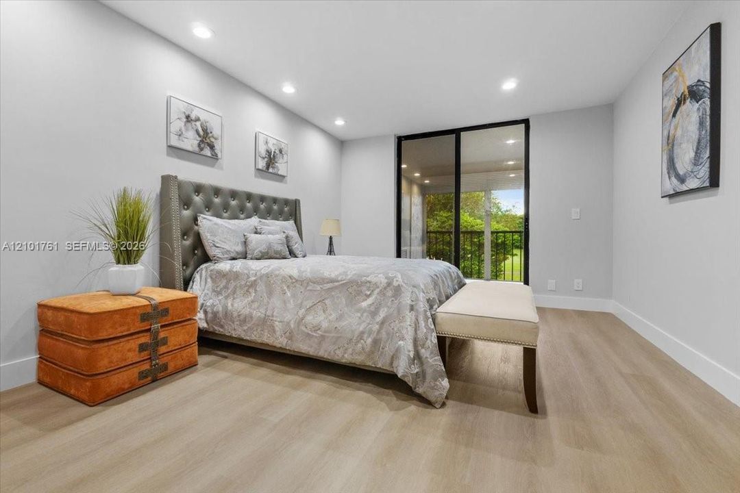 En Venta: $544,900 (3 camas, 2 baños, 1572 Pies cuadrados)