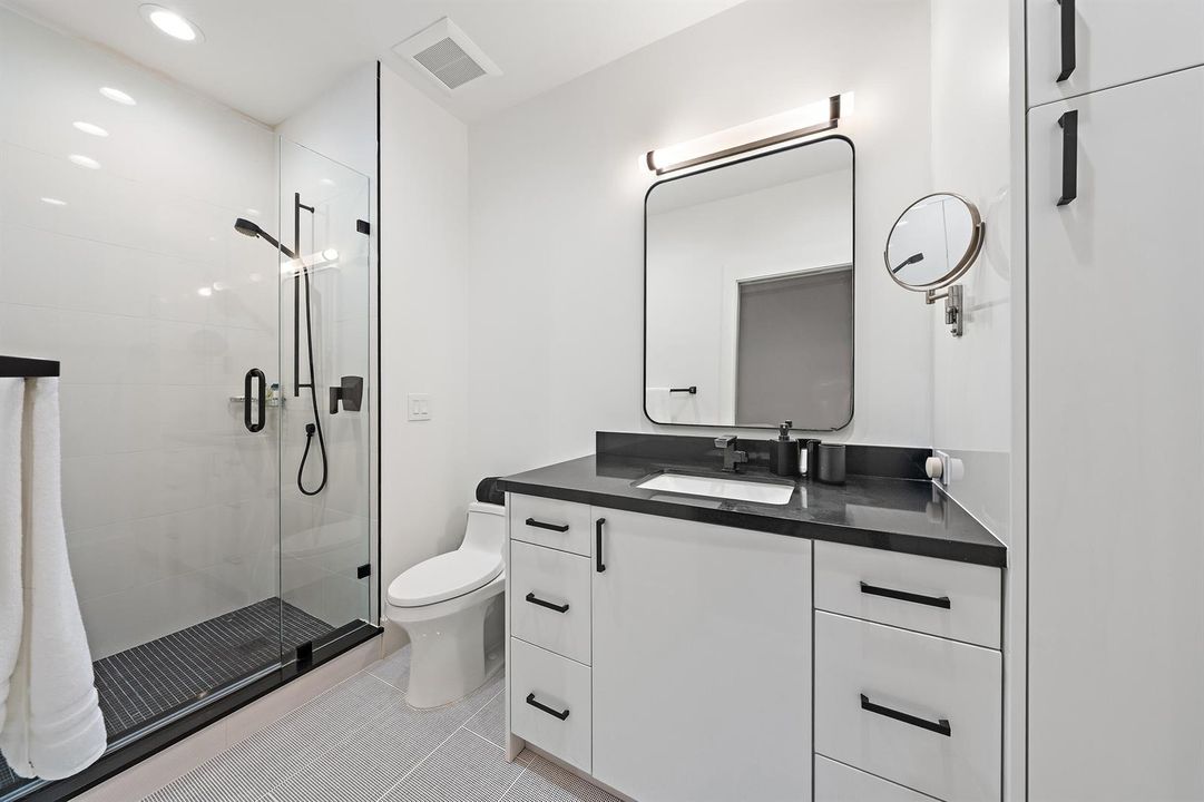 214 Eagle Dr-14