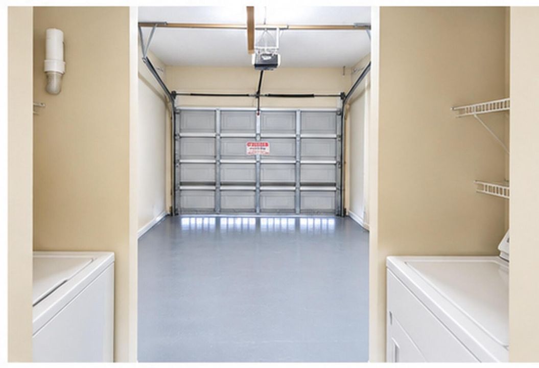 Attached Garage