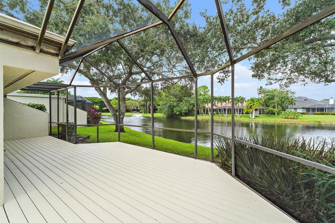 065-15TournamentBlvd-PalmBeachGardens-SM