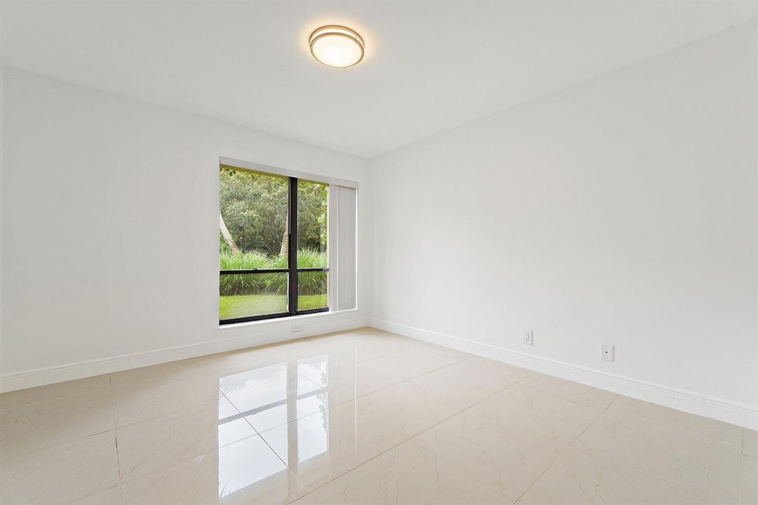 050-15TournamentBlvd-PalmBeachGardens-SM