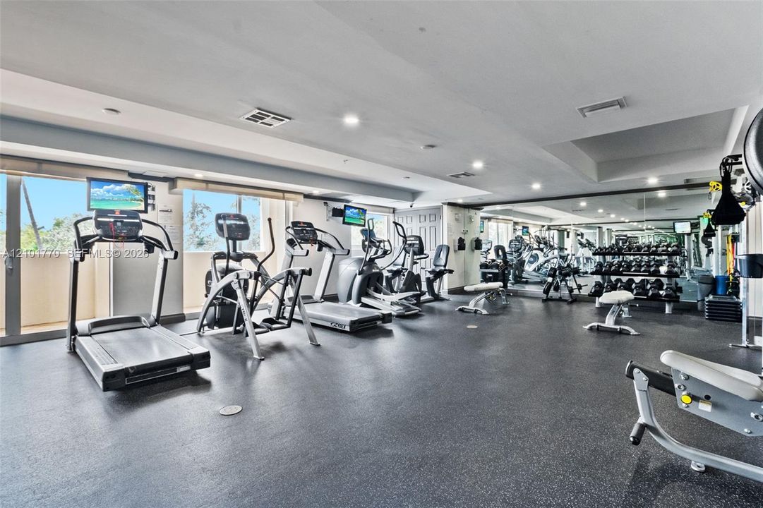 На продажу: $1,090,000 (3 спален, 3 ванн, 1686 Квадратных фут)