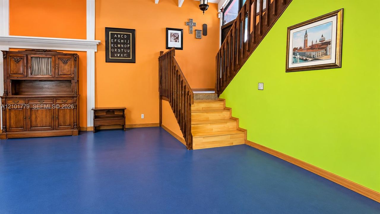 На продажу: $529,000 (3 спален, 2 ванн, 1885 Квадратных фут)