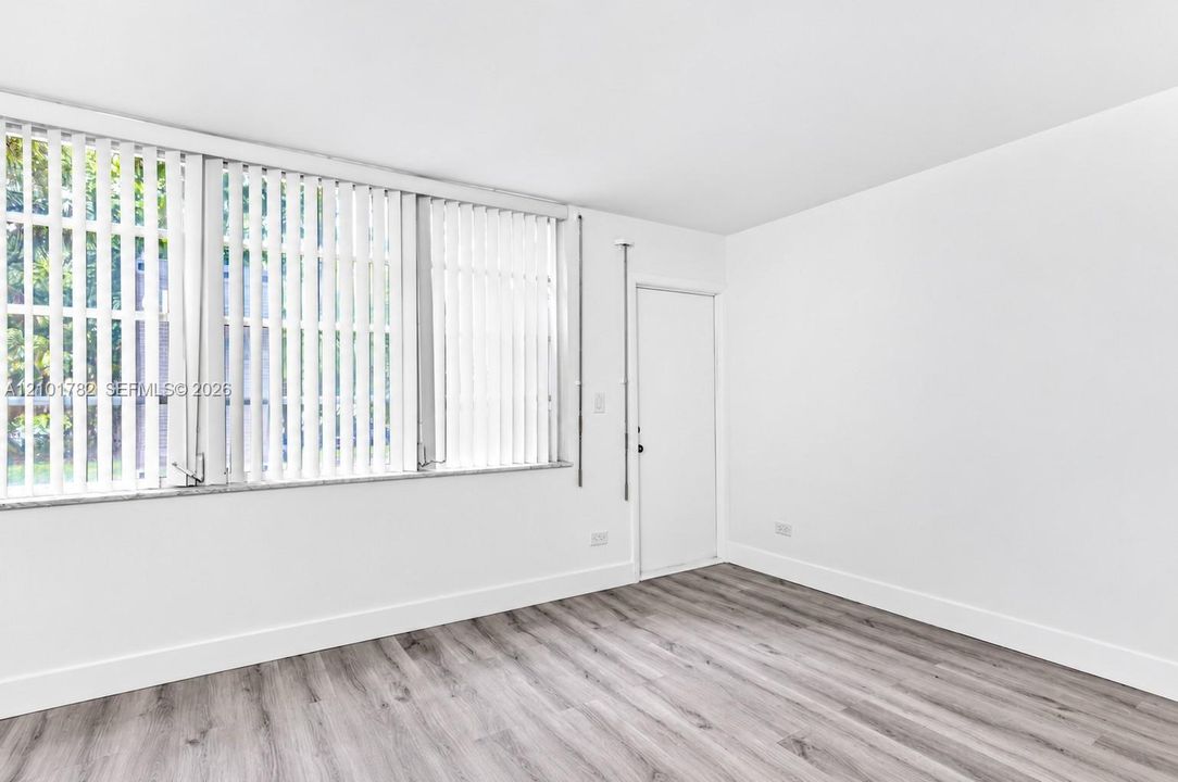 En Venta: $195,800 (1 camas, 1 baños, 1002 Pies cuadrados)