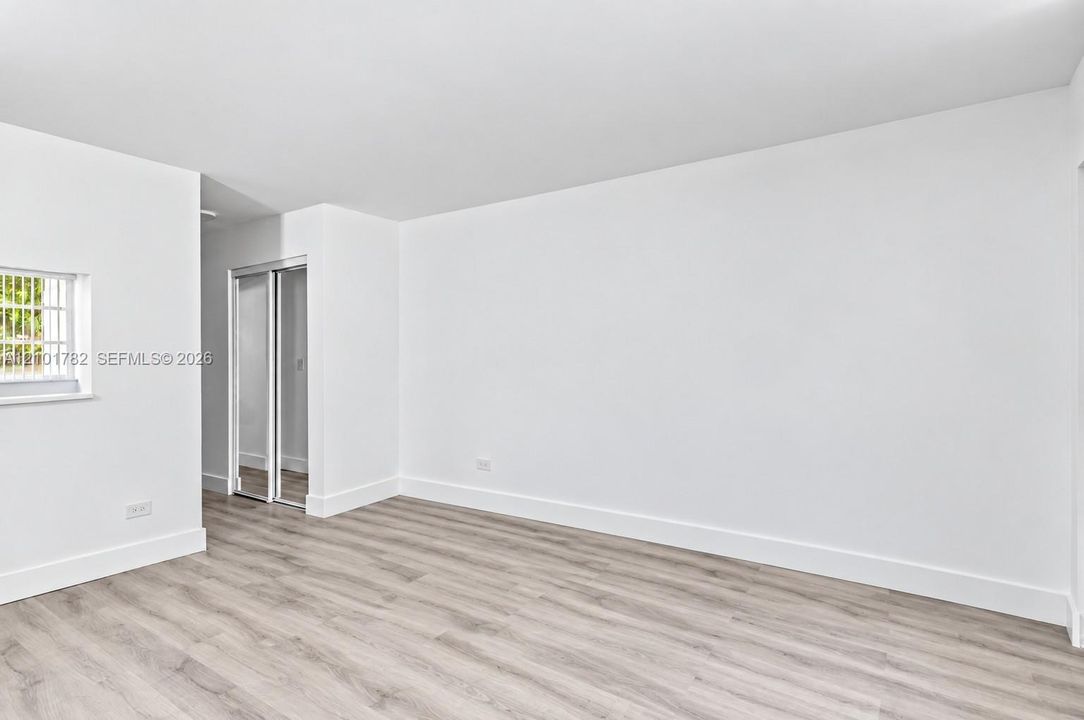 En Venta: $195,800 (1 camas, 1 baños, 1002 Pies cuadrados)