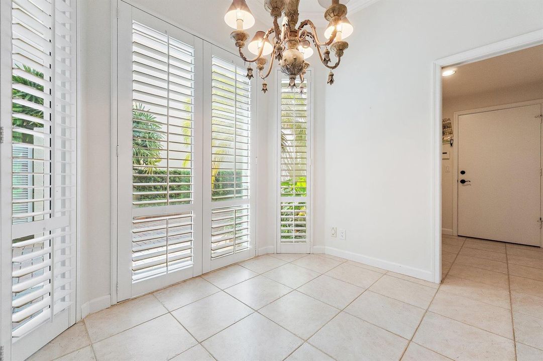 Breakfast Nook
